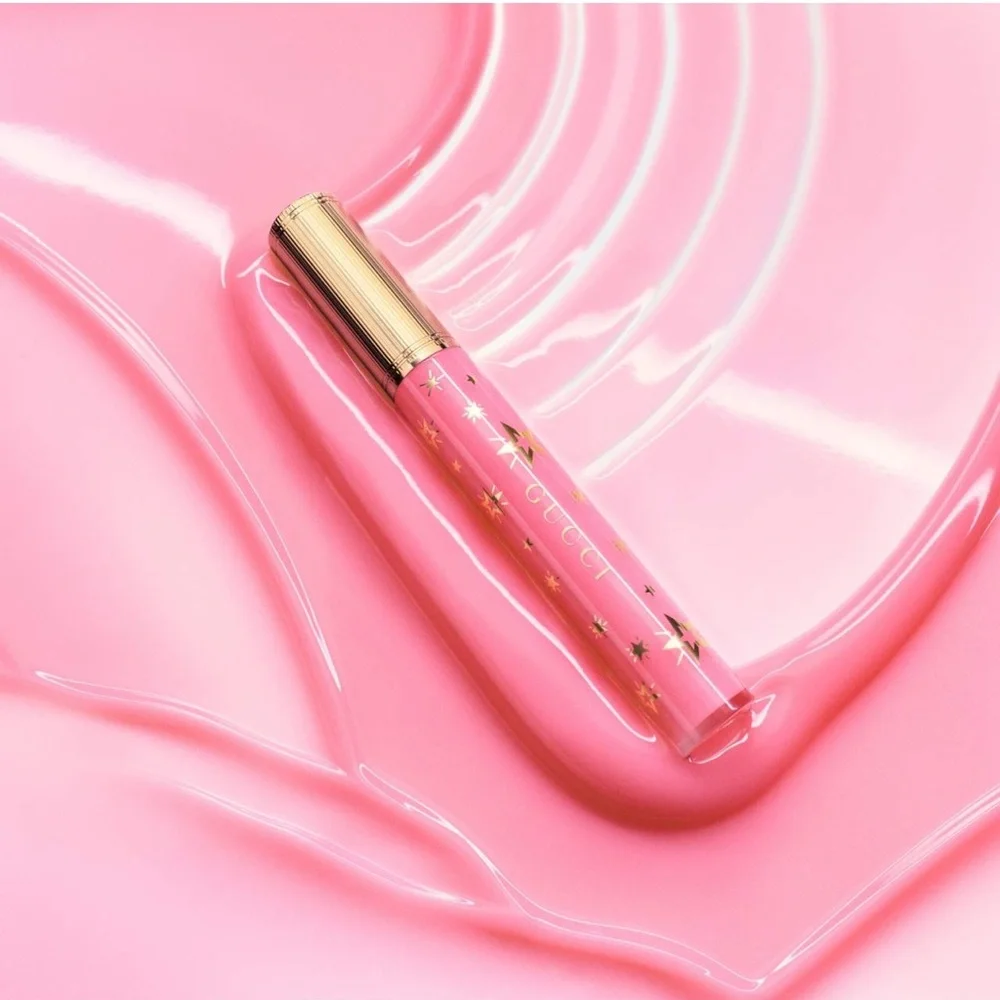 Gucci Hydrating Plumping Lip Gloss - Bertha Pink - Picture 7 of 8